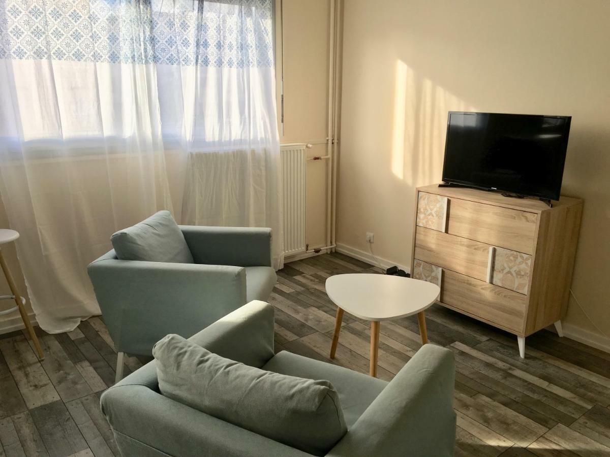 Studio Richelieu 2 Et Son Parking Prive Villeurbanne Dış mekan fotoğraf